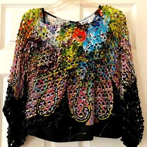 Alberto Makali Multicolor Flare sleeve top. XL